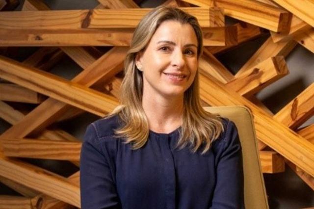 foto de Mariana Marcussi, diretora de Marketing e Sustentabilidade da Nespresso Brasil.

Leia mais em: https://forbes.com.br/forbes-mkt/2025/08/maior-parceiro-de-cafe-verde-da-nespresso-brasil-ganha-destaque-global/