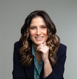 foto de Juliana Coelho Marcussi, autora do artigo O que são os tais dos ITMOs? 