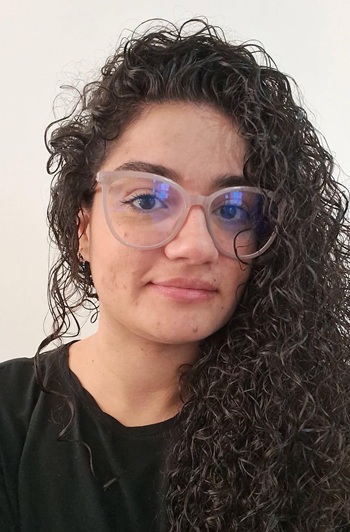 foto de eduarda, autora do artigo Biotecnologia Azul e a saúde do Oceano