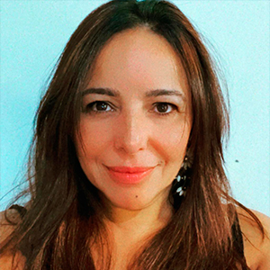 foto de frineia rezende, autora do artigo A onça-pintada que voltou às nuvens