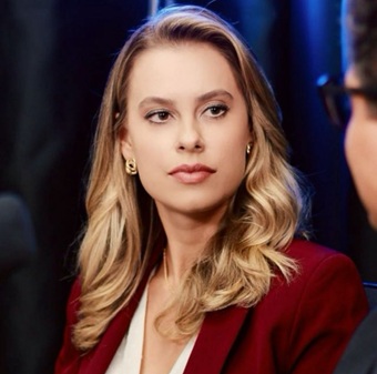 foto de claudia guadagnim, autora do artigo O voto passa. As consequências ambientais permanecem