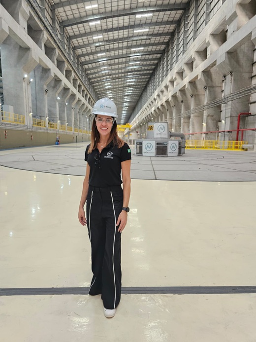 foto de maria mazzei na usina de belo monte
